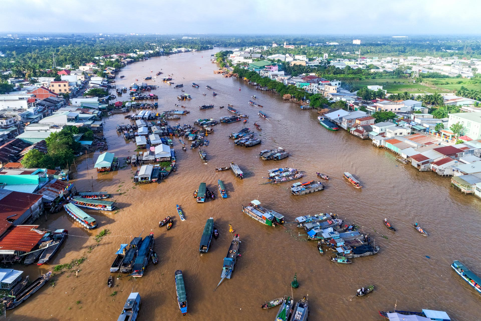 /fm/Files//Pictures/Ido Uploads/Asia/Vietnam/Can Tho/Can Tho - Cai Rang Floating Market Mekong River - DS - SS.jpg